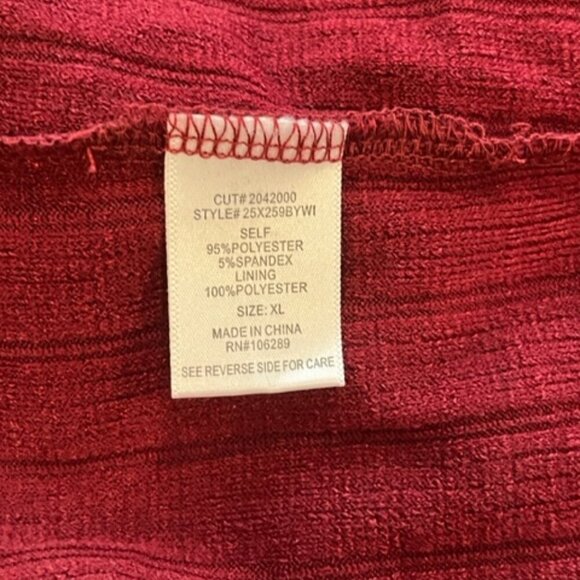 Row A Ribbed Knit Square Neck Bodycon Long Sleeve Midi Dress in Maroon – Size XL - Picture 5 of 5